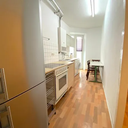 Worringer One Apartment *